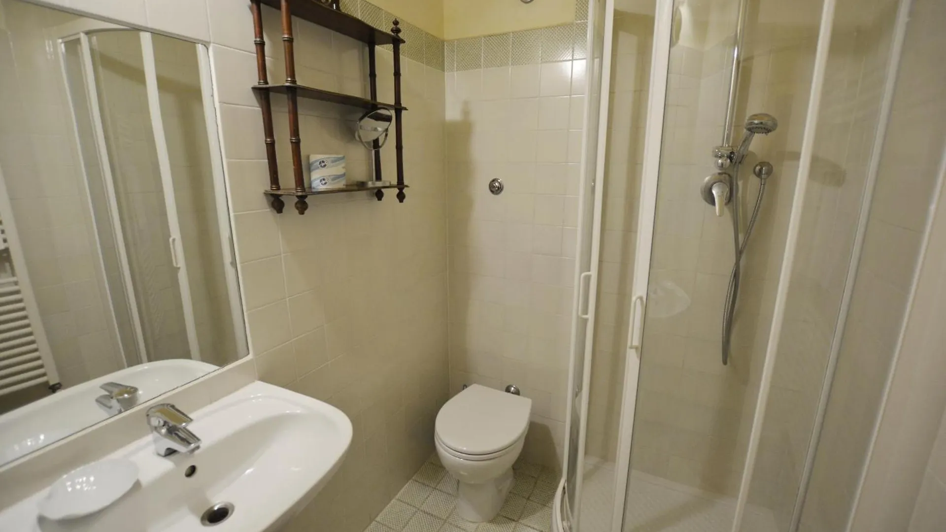 Capponi Apartment Florence