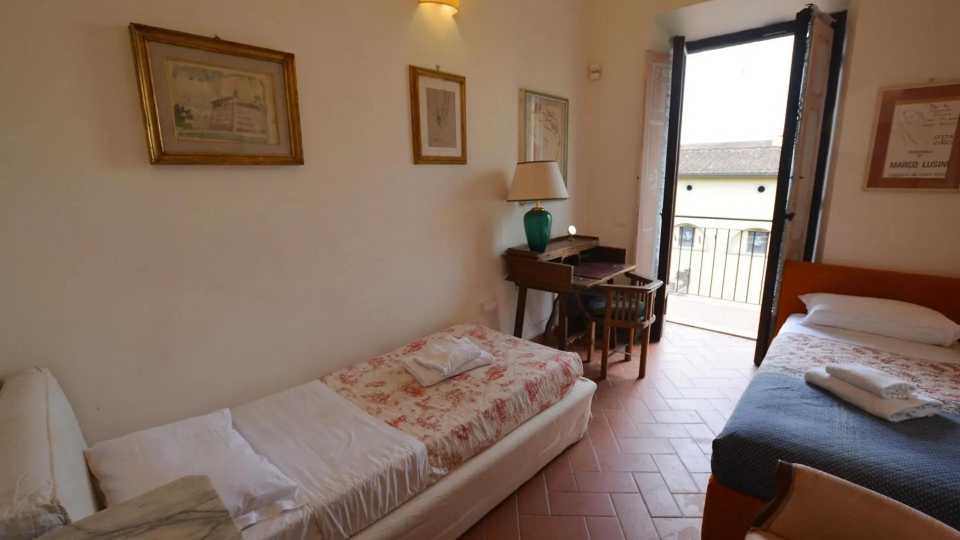 Capponi Apartment Florence